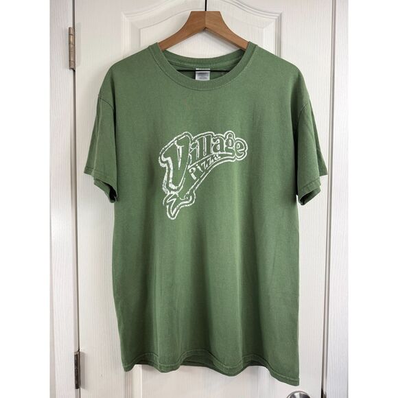 Gildan Other - Village Pizza Athens Alabama Green Short Sleeve T Shirt Adult Size L Large